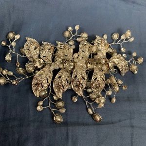 Silver Crystal and Pearl Hair Clip